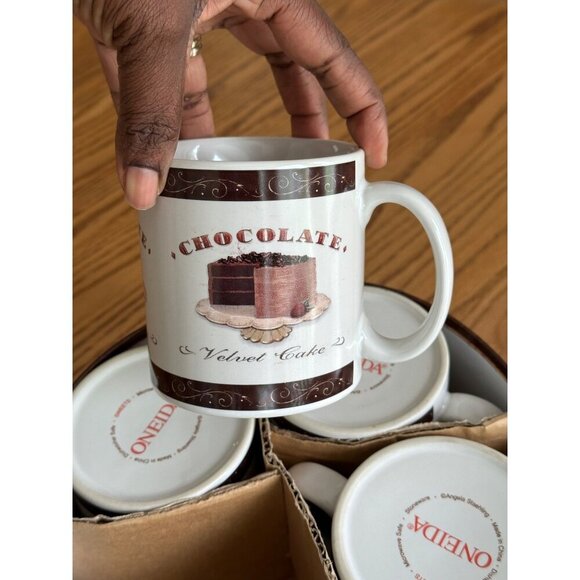 Set Of 4 Angela Staehling Oneida "Sweets Collection" Stoneware Mugs New In Box - Picture 3 of 5